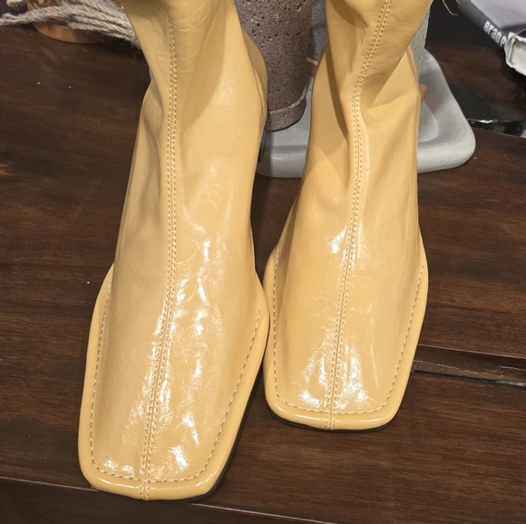 NEW Oak and Fort ankle boots- NEW SIZE 7 - Picture 2 of 4